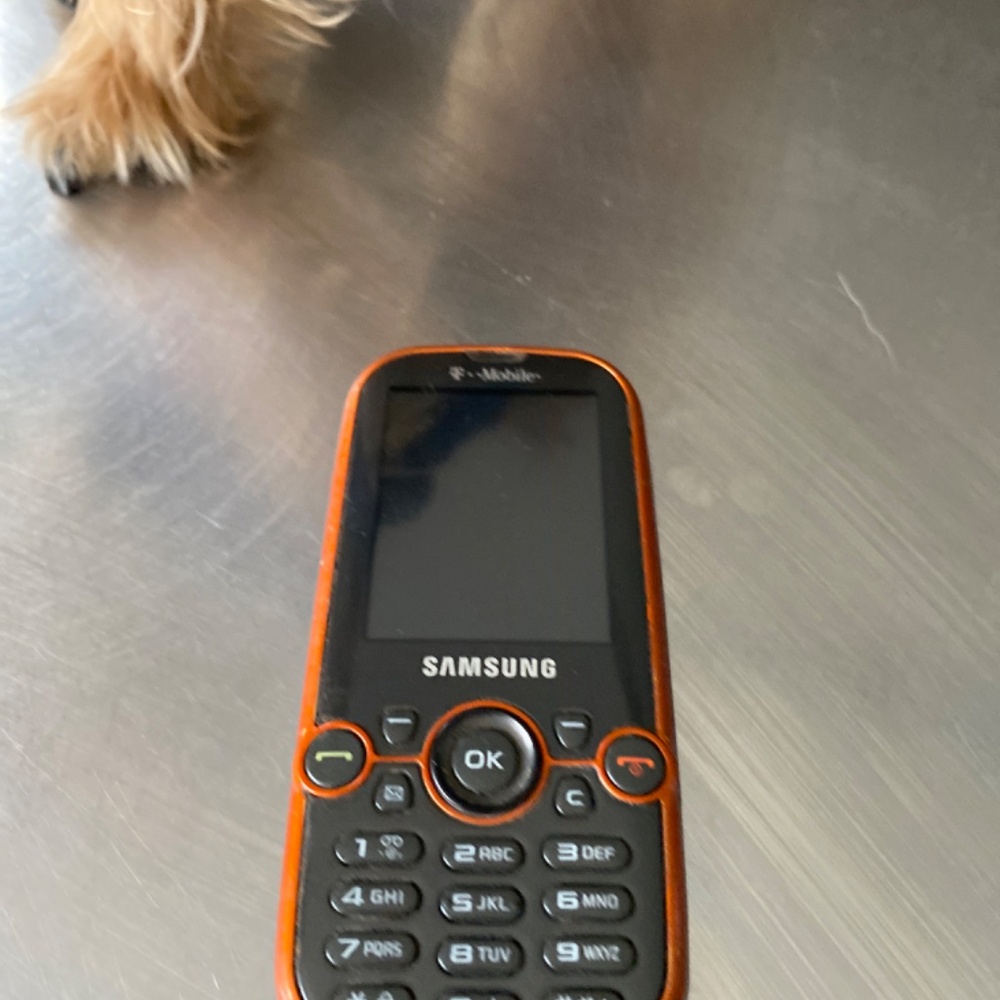 Samsung - Picture 2 of 4